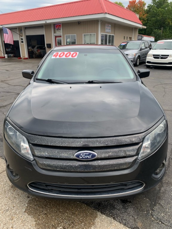 2010 Ford Fusion Image 2
