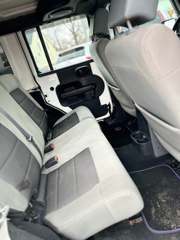 2010 Jeep Wrangler Unlimited Image 11