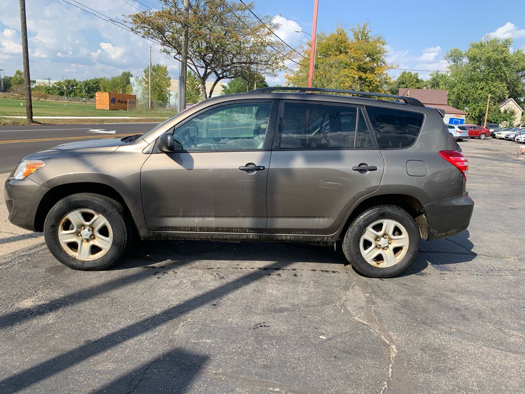 2011 Toyota Rav4 Image 3
