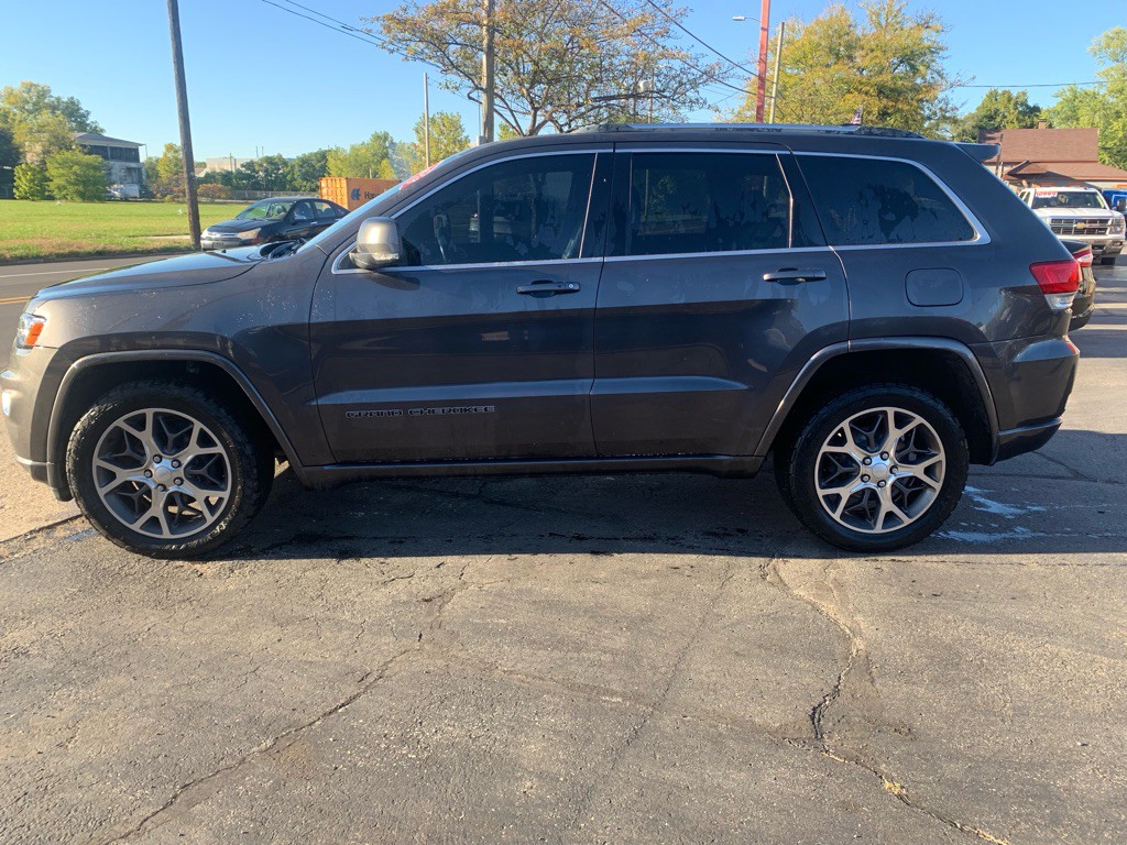 2018 Jeep Grand Cherokee Image 3