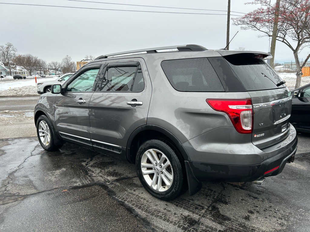 2012 Ford Explorer Image 4