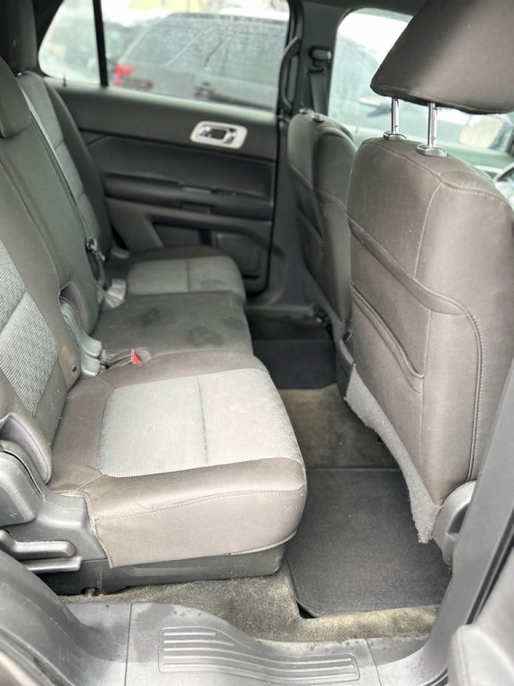 2012 Ford Explorer Image 12