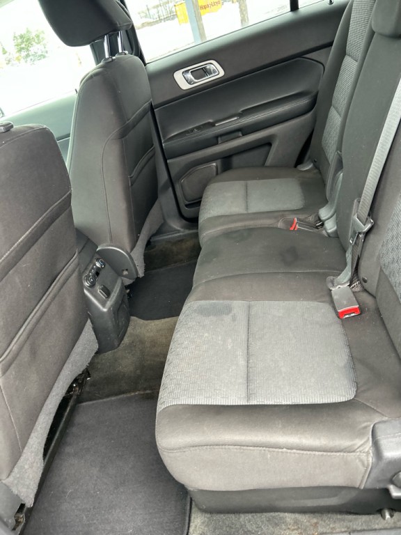2012 Ford Explorer Image 13