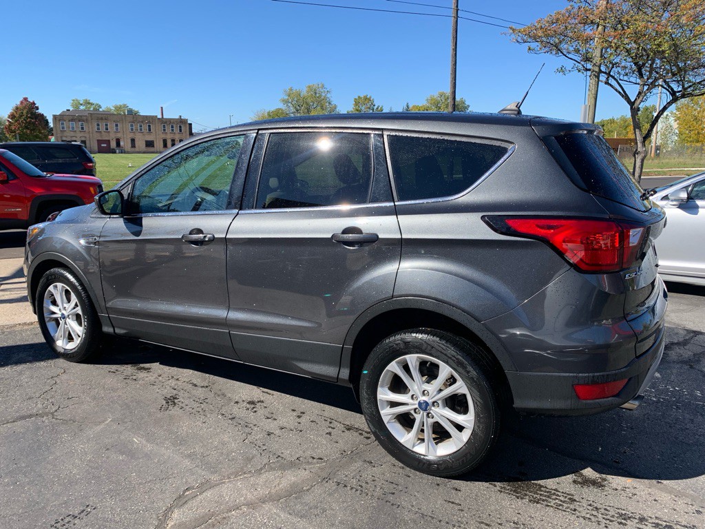 2019 Ford Escape Image 4