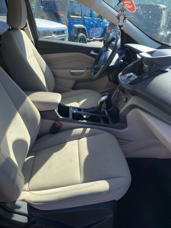 2019 Ford Escape Image 10