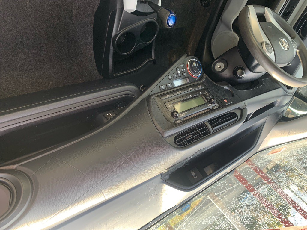 2012 Toyota Prius Image 10