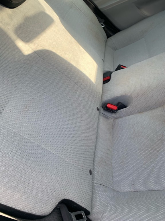 2012 Toyota Prius Image 11