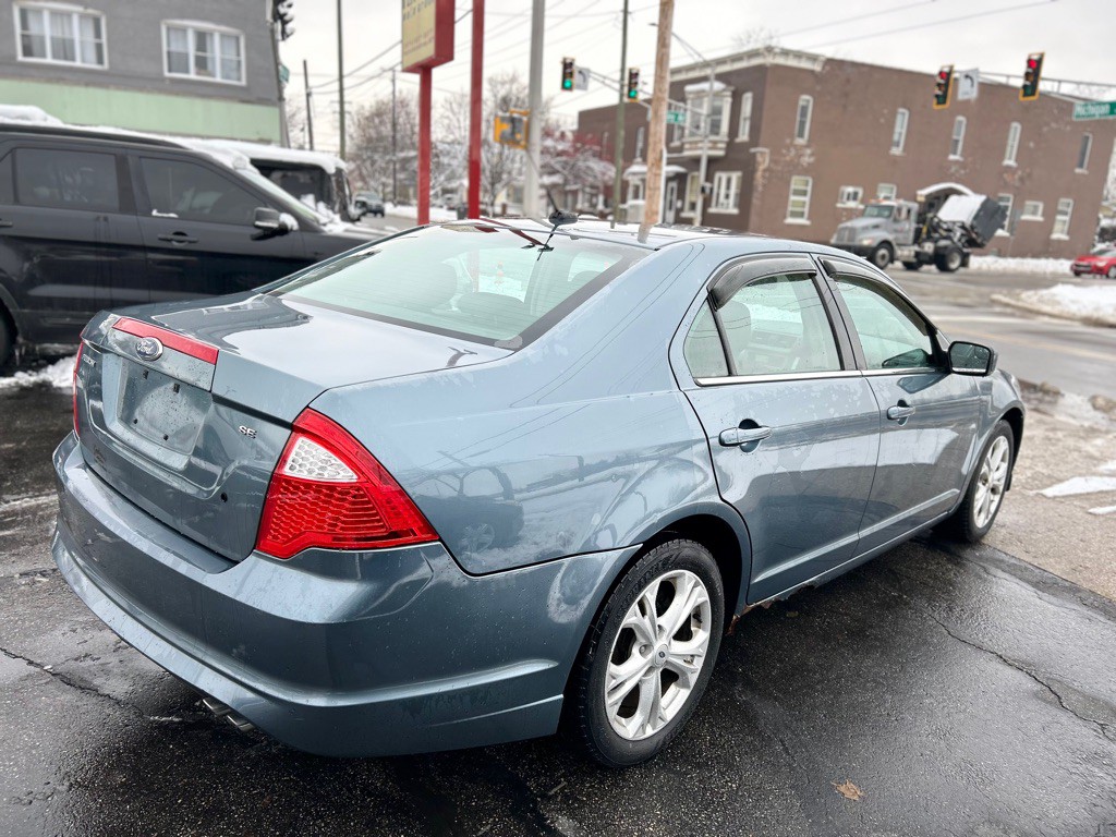 2012 Ford Fusion Image 6