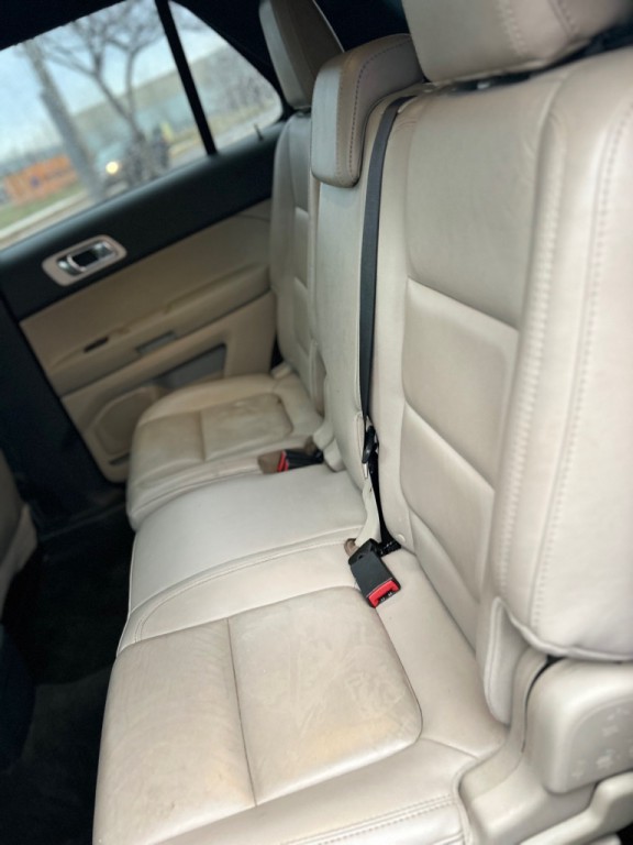 2013 Ford Explorer Image 14