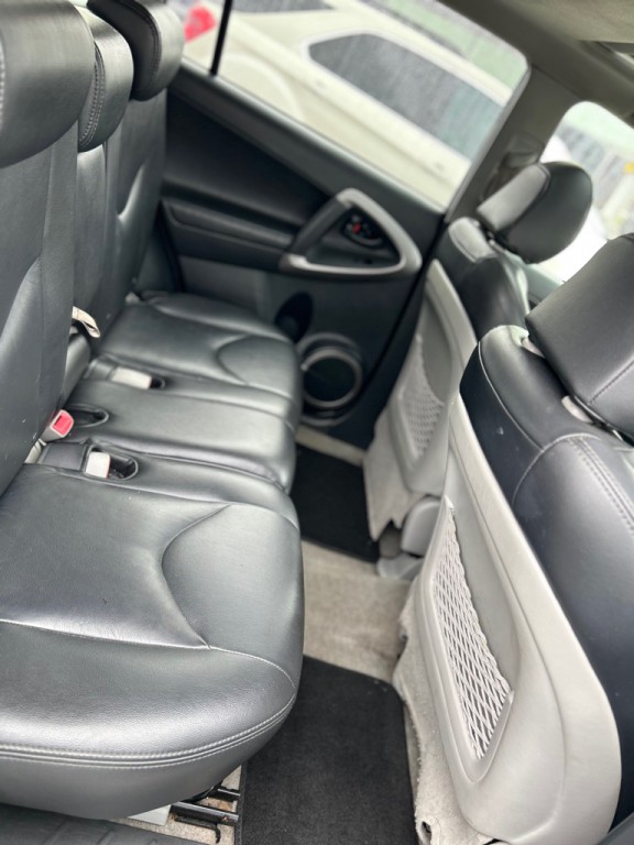 2007 Toyota Rav4 Image 12