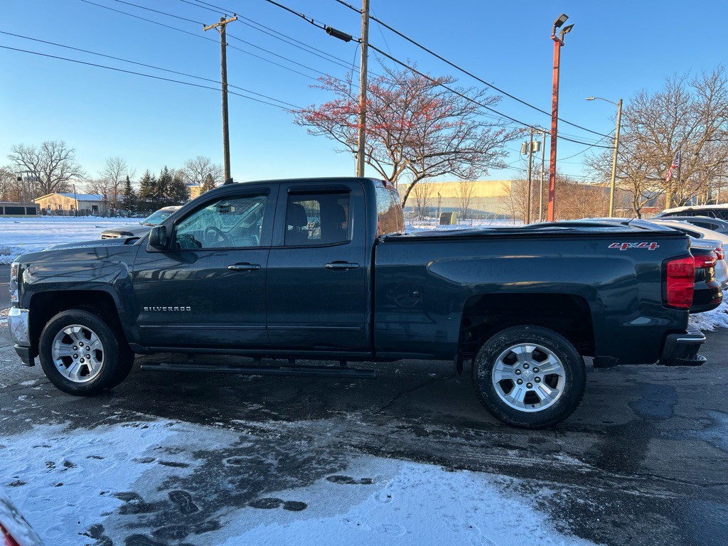 2017 Chevrolet Silverado 1500 Image 3