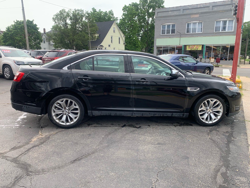 2018 Ford Taurus Image 7