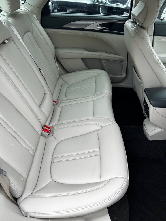 2019 Lincoln MKZ Image 12