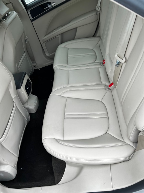 2019 Lincoln MKZ Image 13