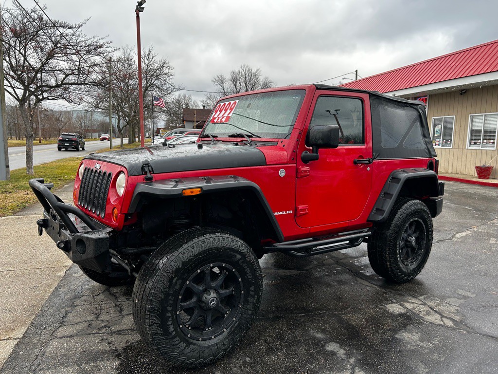 2011 Jeep Wrangler Image 1