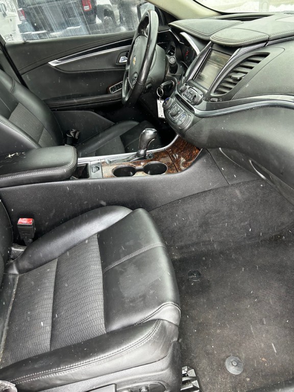 2015 Chevrolet Impala Image 9