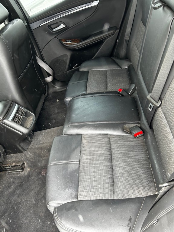 2015 Chevrolet Impala Image 11