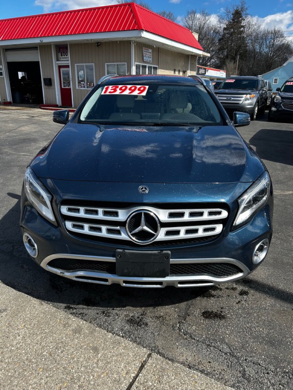 2019 Mercedes-Benz GLA-Class Image 2