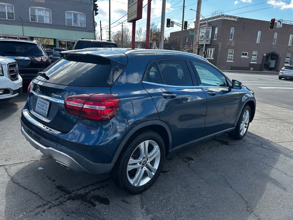2019 Mercedes-Benz GLA-Class Image 7