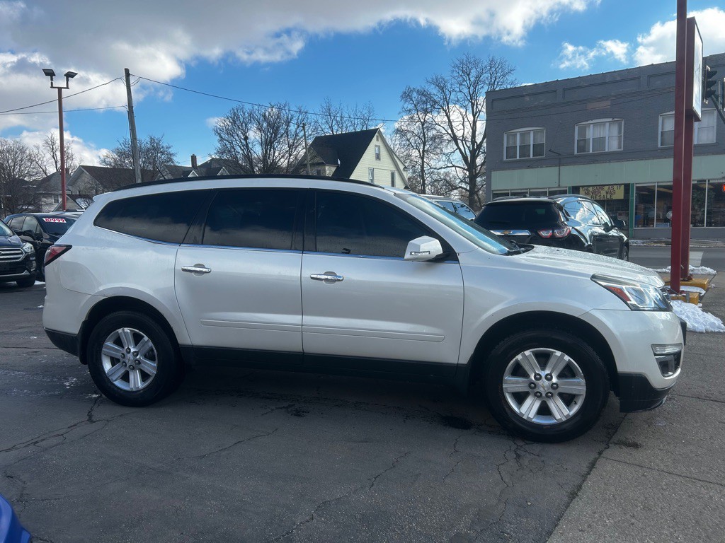 2013 Chevrolet Traverse Image 8