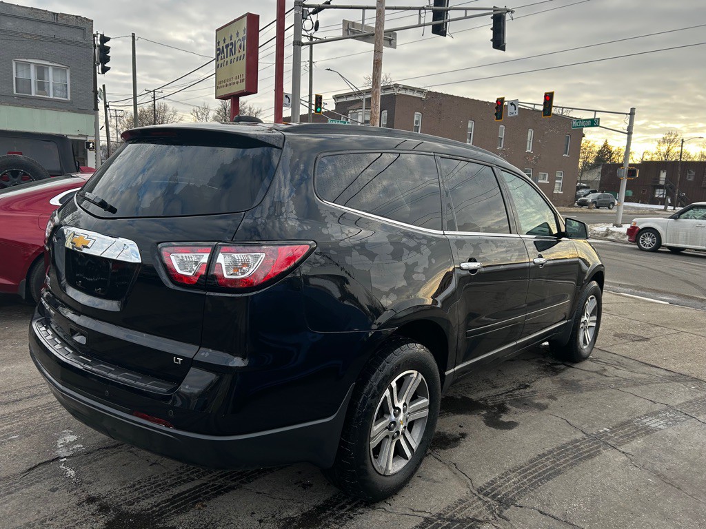 2017 Chevrolet Traverse Image 7