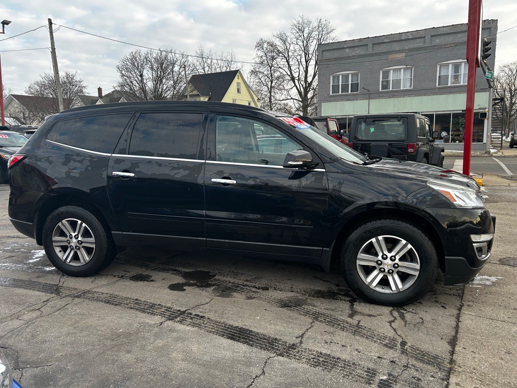 2017 Chevrolet Traverse Image 8
