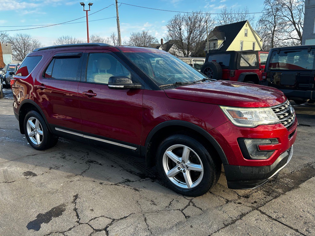 2016 Ford Explorer Image 9