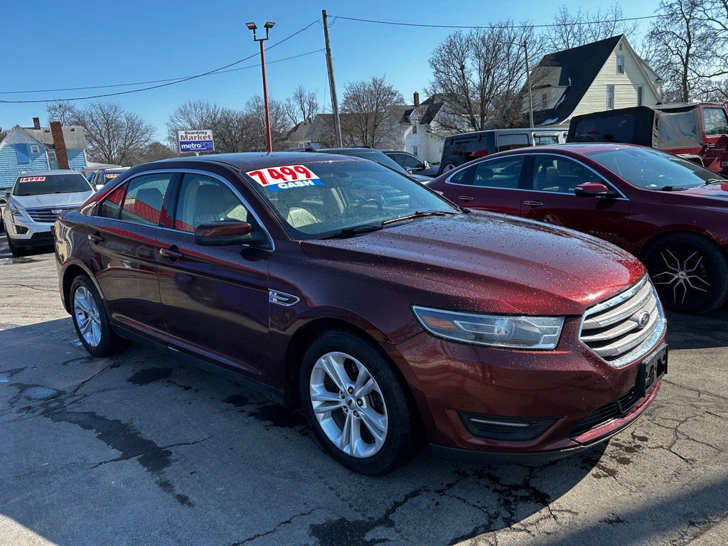 2015 Ford Taurus Image 9