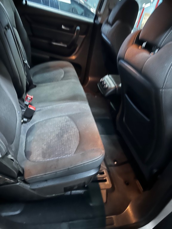 2015 GMC Acadia Image 11