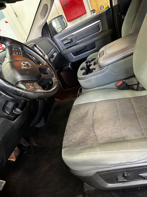 2015 RAM 1500 Image 12