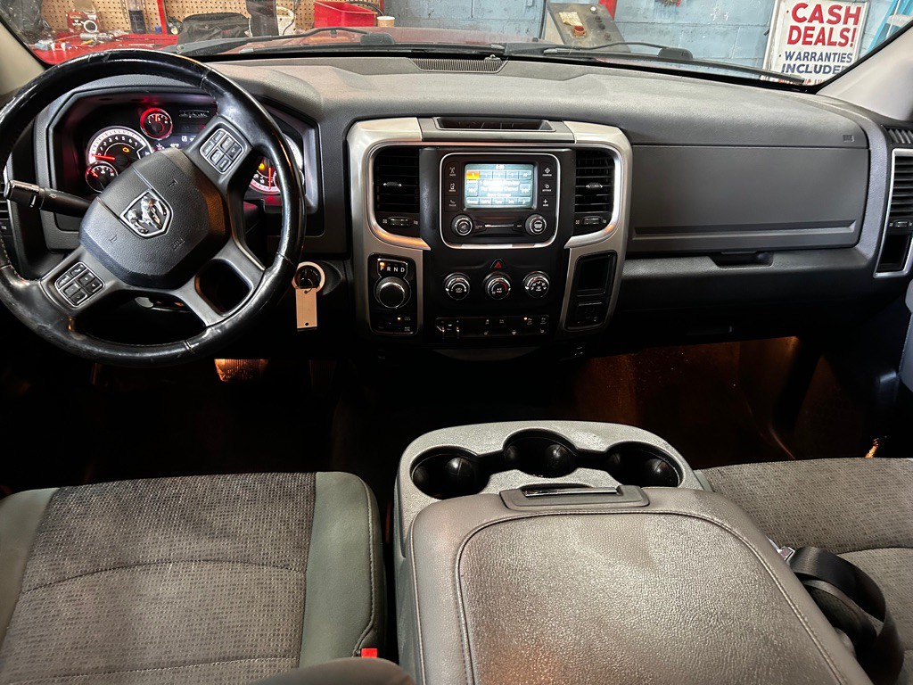 2015 RAM 1500 Image 13