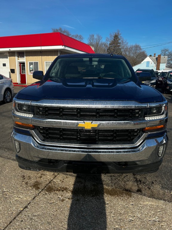 2017 Chevrolet Silverado 1500 Image 2