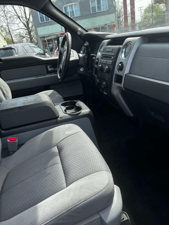 2012 Ford F-150 Image 9