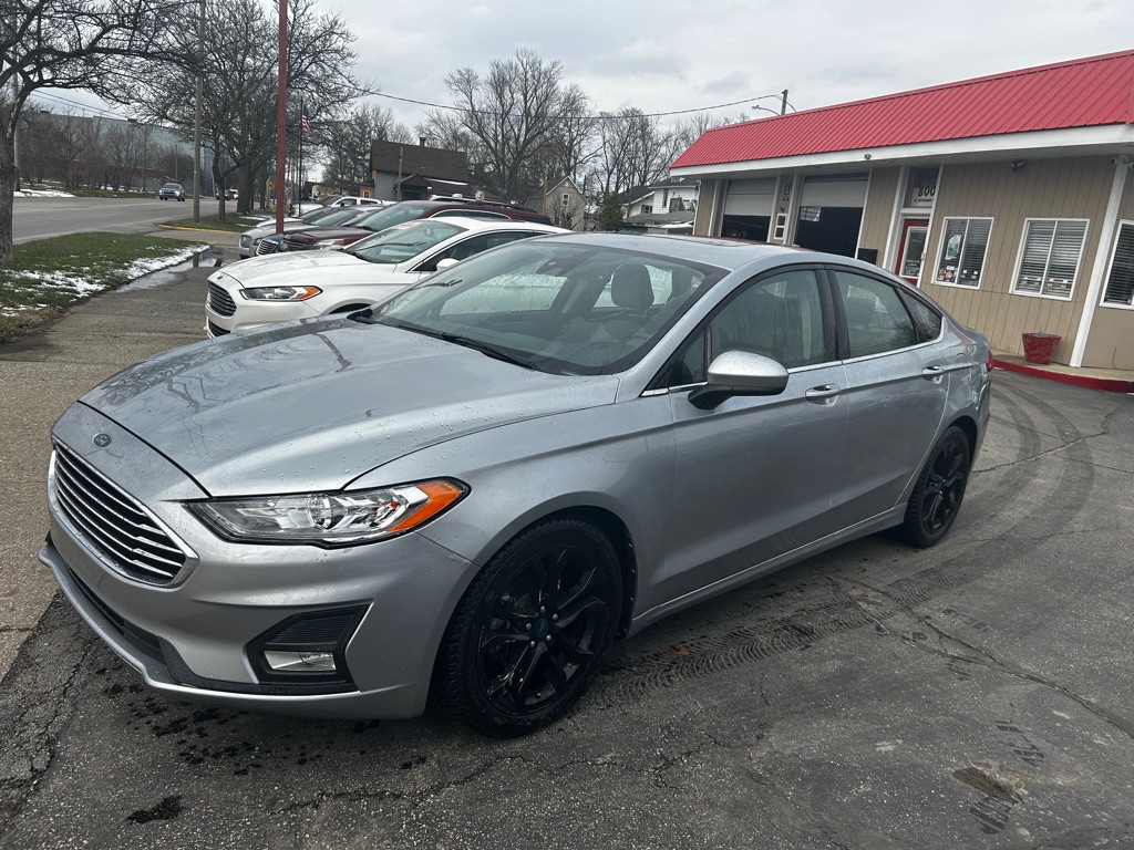 2020 Ford Fusion Image 1