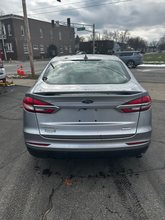 2020 Ford Fusion Image 5