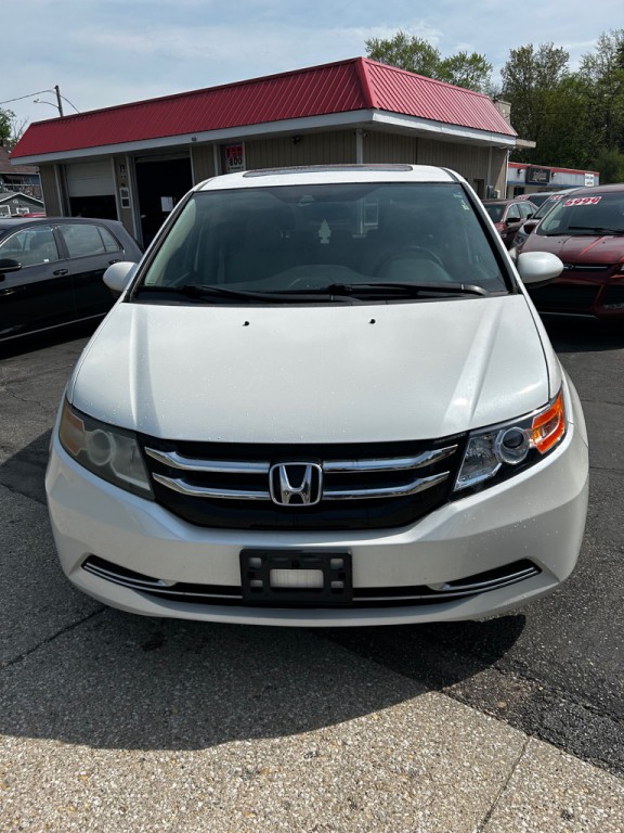 2014 Honda Odyssey Image 2