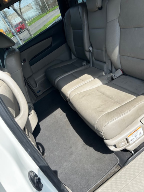 2014 Honda Odyssey Image 14