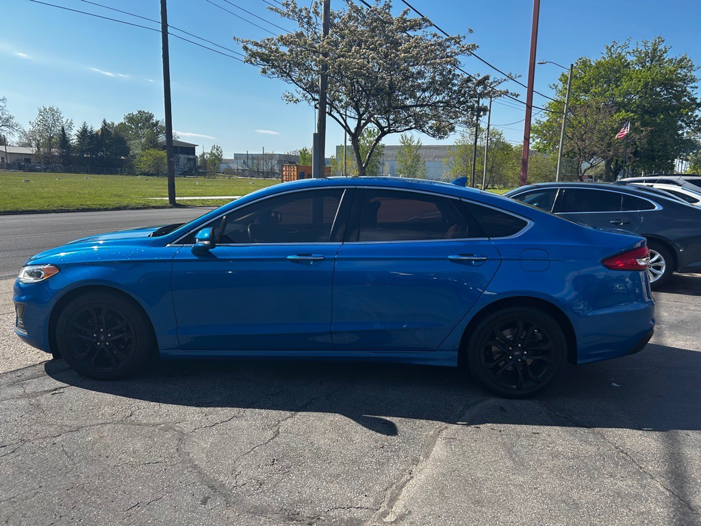 2019 Ford Fusion Image 3