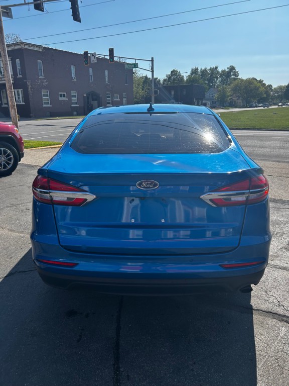 2019 Ford Fusion Image 5