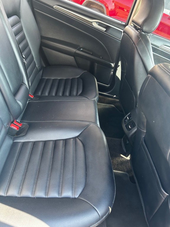 2019 Ford Fusion Image 11