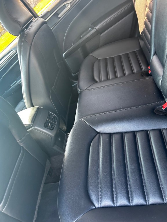 2019 Ford Fusion Image 12