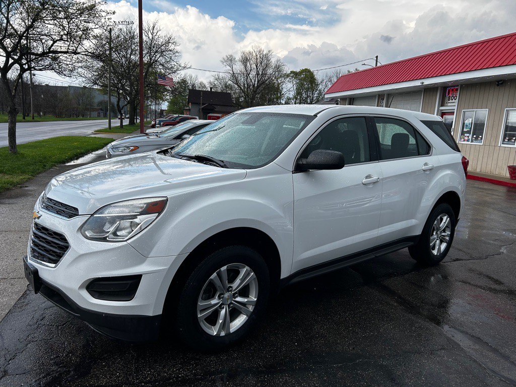 2017 Chevrolet Equinox Image 1
