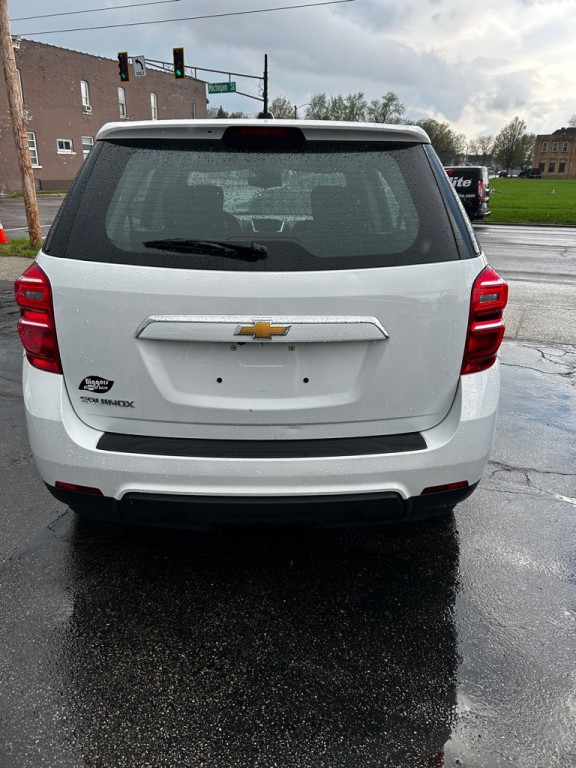 2017 Chevrolet Equinox Image 5