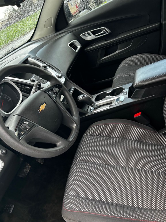2017 Chevrolet Equinox Image 13