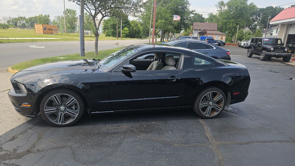 2014 Ford Mustang Image 3