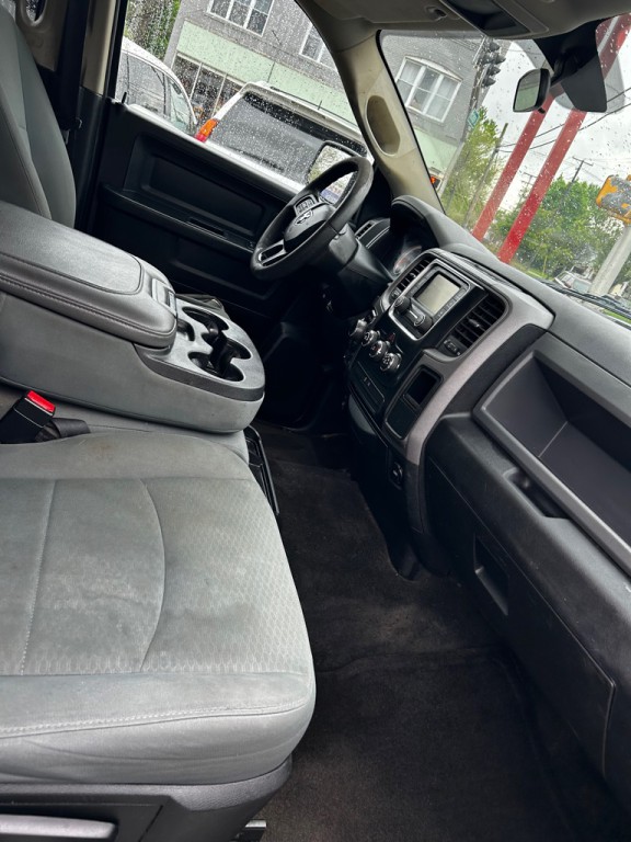 2018 RAM 1500 Image 9