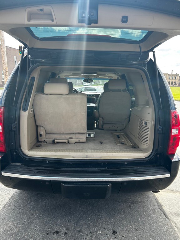 2010 Chevrolet Tahoe Image 6