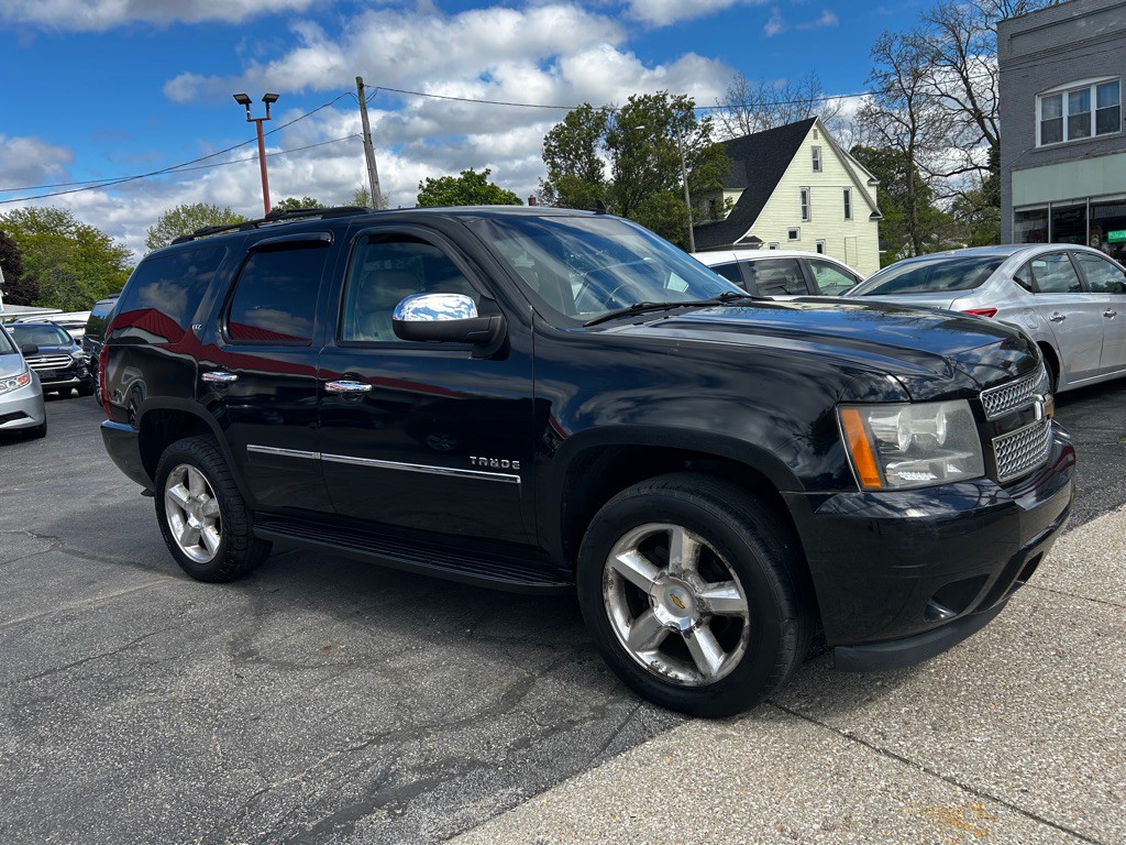 2010 Chevrolet Tahoe Image 9