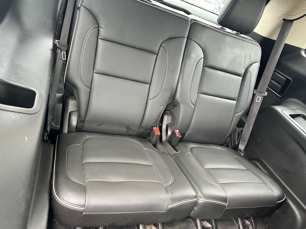 2017 GMC Acadia Image 13