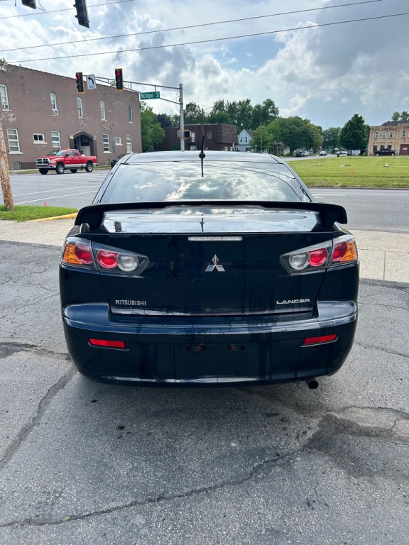 2016 Mitsubishi Lancer Image 5
